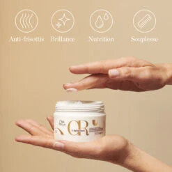 Masque Lumière Oil Reflections Wella 500ml -Produits Coiffure Boutique 116.31 3 99953.1694178880